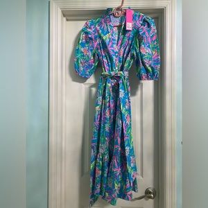 NWT Lilly Pulitzer Shona Stretch Shirtdress
Size 00